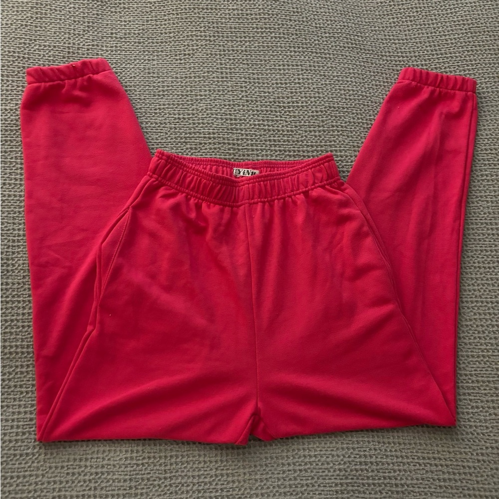 Amazon hot pink jogger sweats